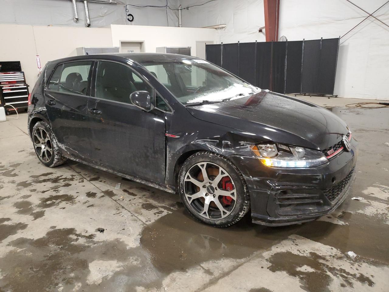 2021 Volkswagen GTI - Image 4