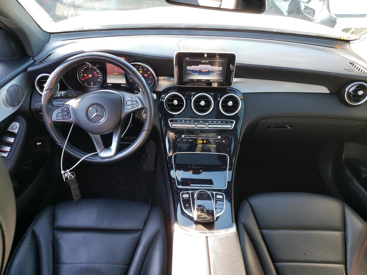 2017 Mercedes-Benz GLC - Image 8