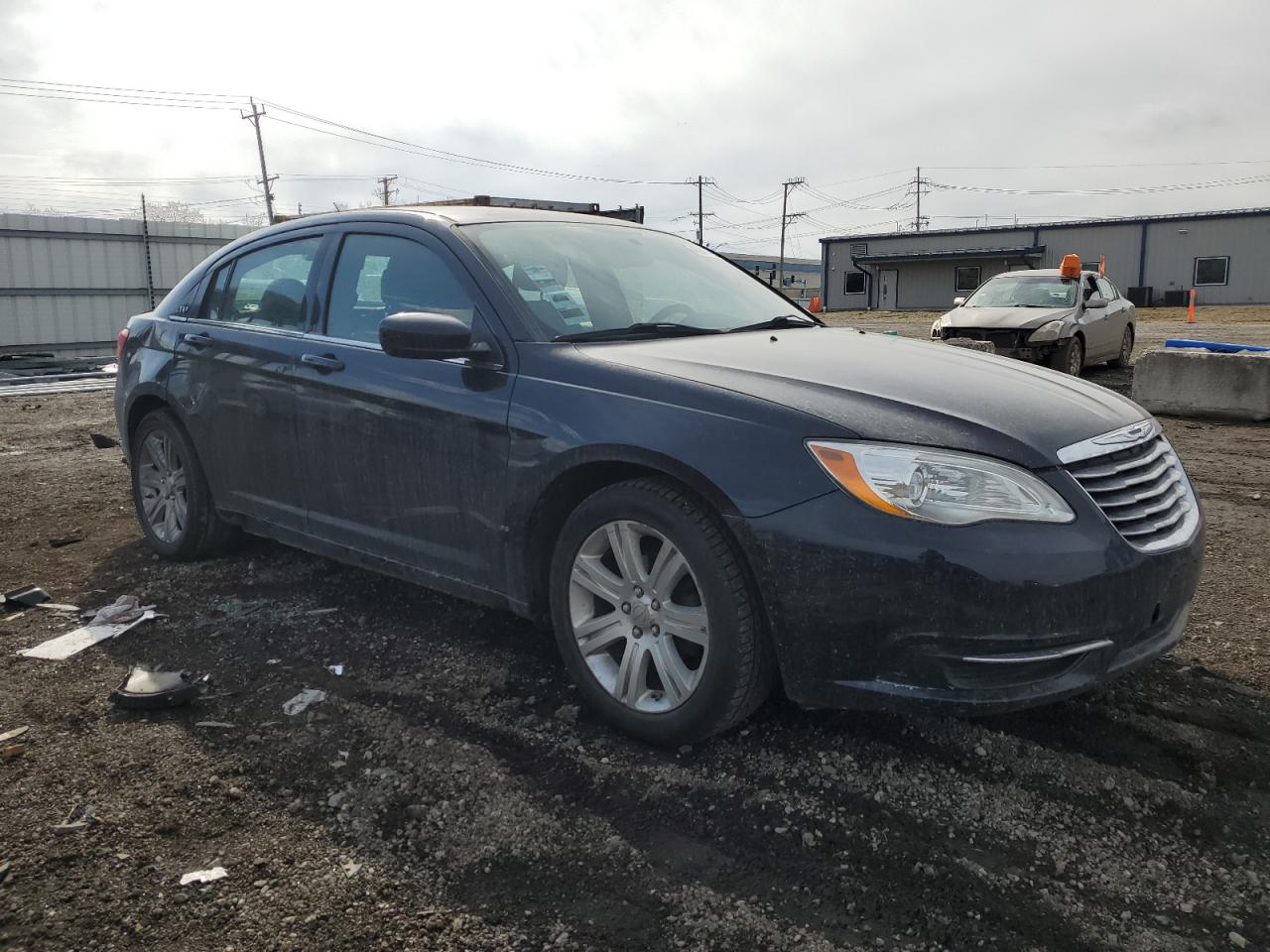 2012 Chrysler 200 - Image 4