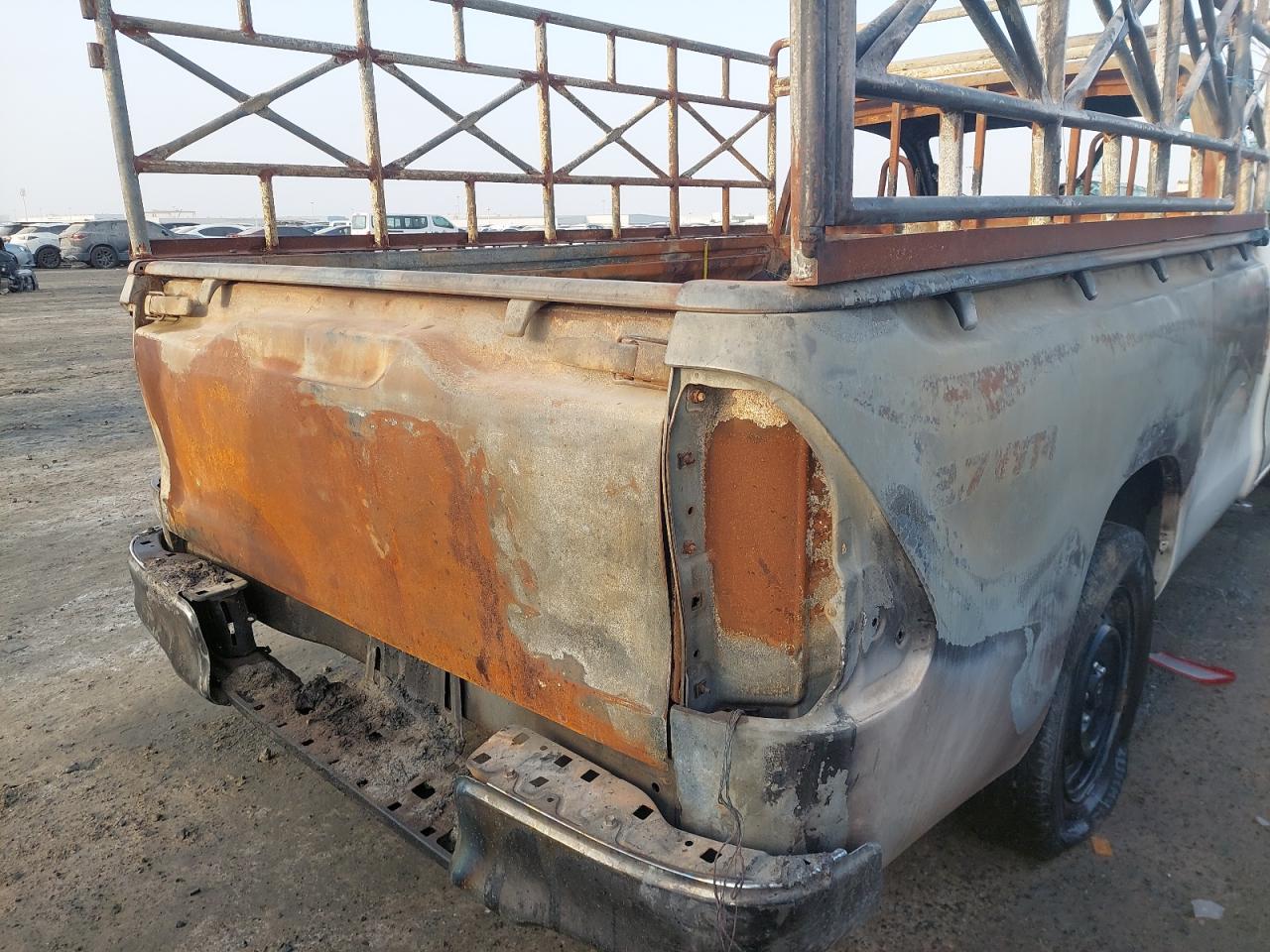 MR0CX9CB8L3960746 - 2015 Toyota Hilux - #44294695