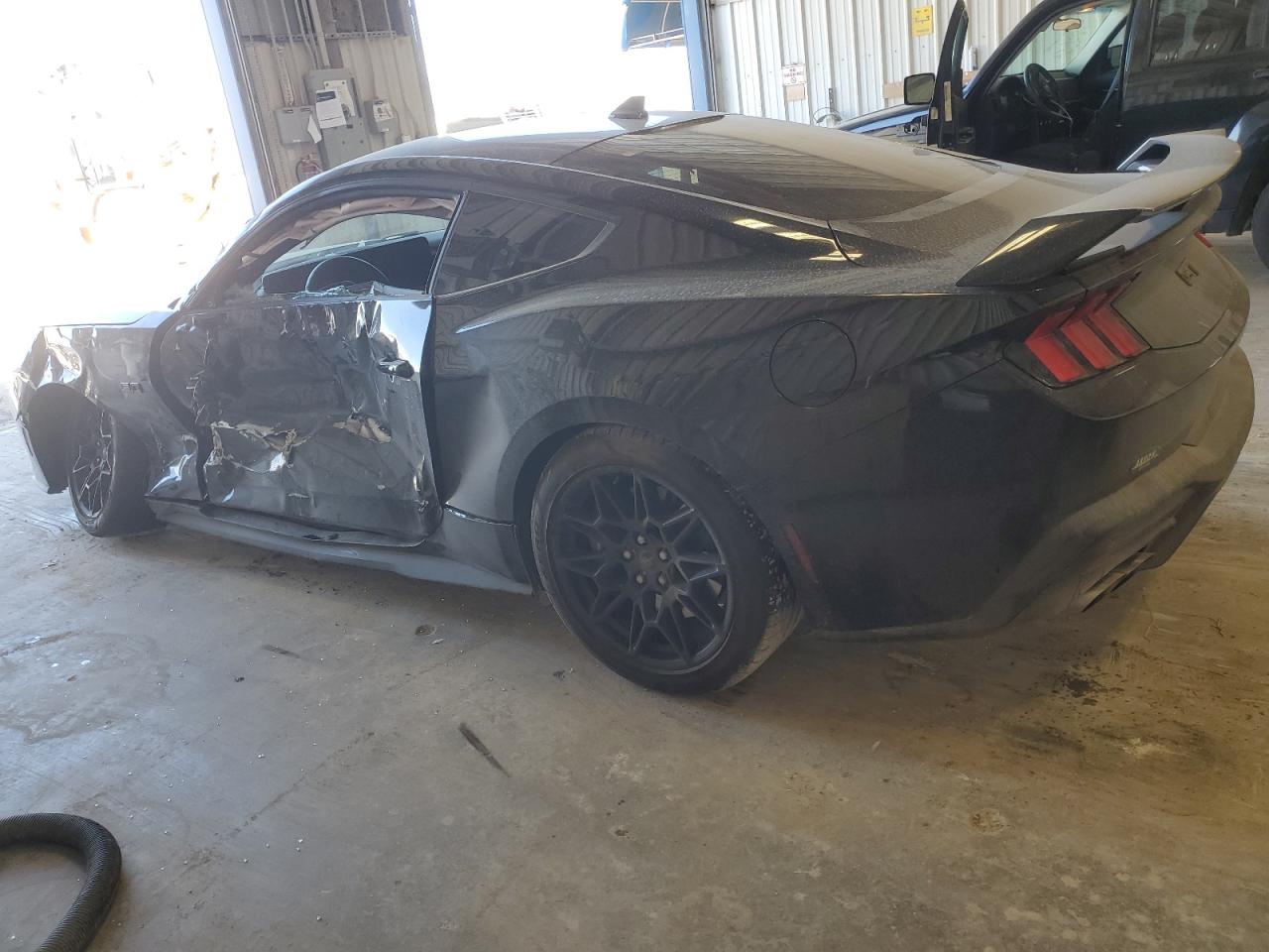 1FA6P8CF7R5419313 FORD MUSTANG 2024