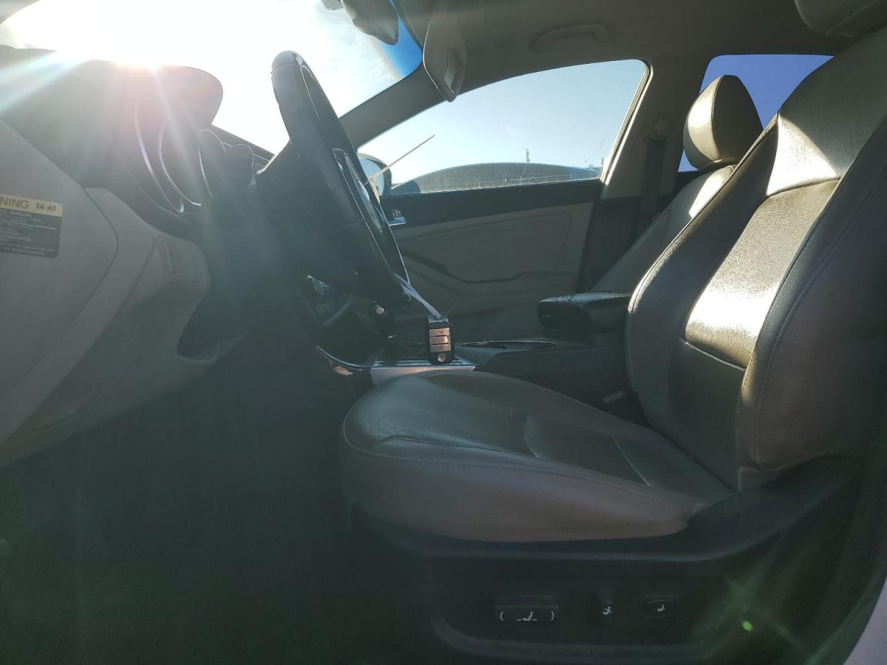 2015 Kia Optima - Image 7