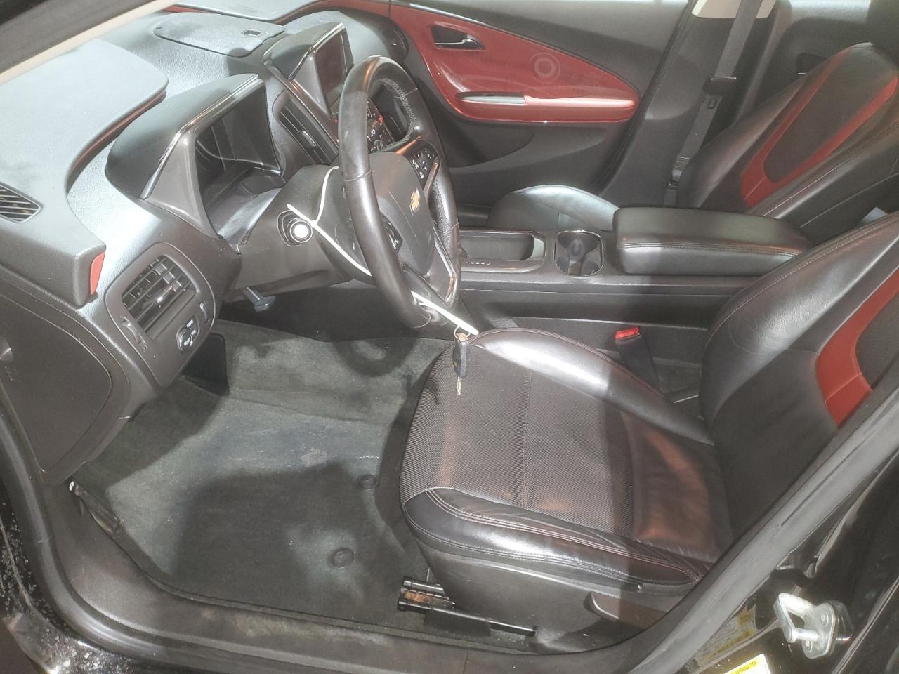 2012 Chevrolet Volt - Image 7