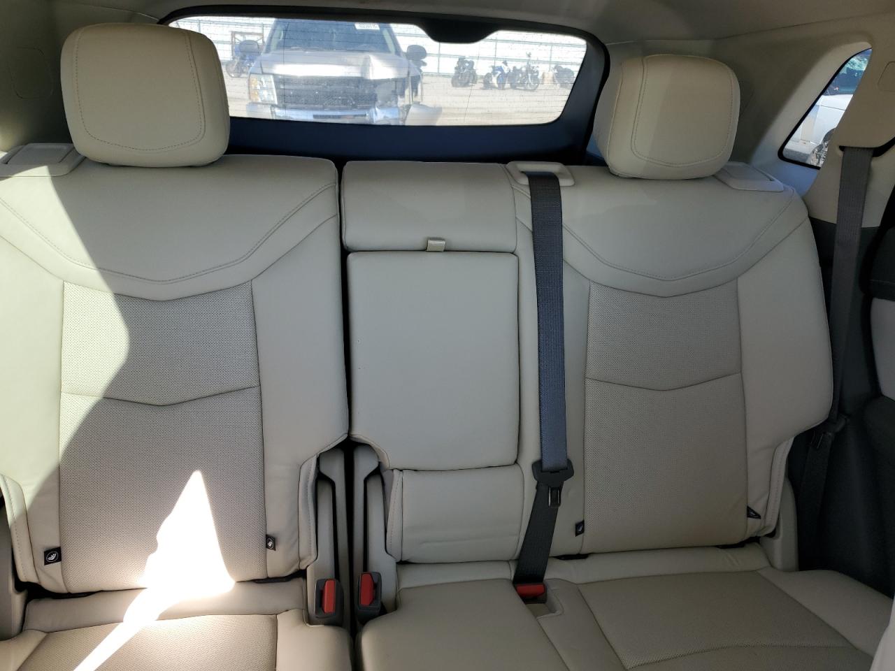 2020 Cadillac XT5 - Image 10