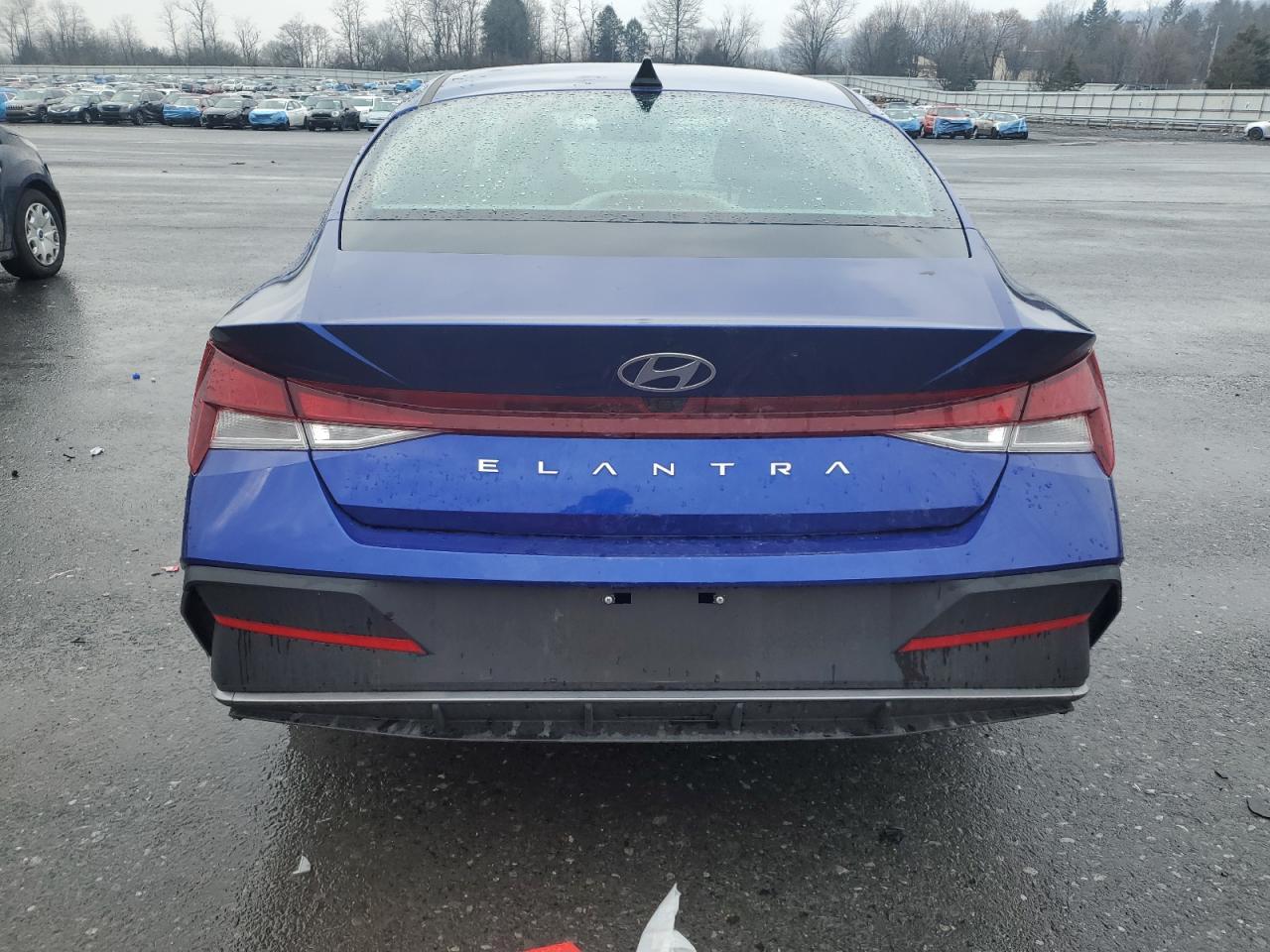 2024 Hyundai Elantra - Image 6
