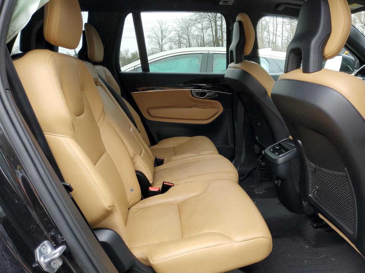 2017 Volvo XC90 - Image 11