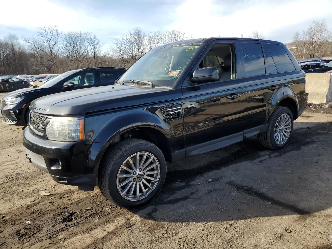 2013 Land Rover Range Rover Sport Hse продається в Marlboro, NY - Minor Dent/Scratches