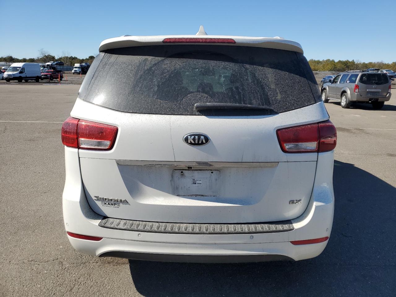 2015 Kia Sedona - Image 6