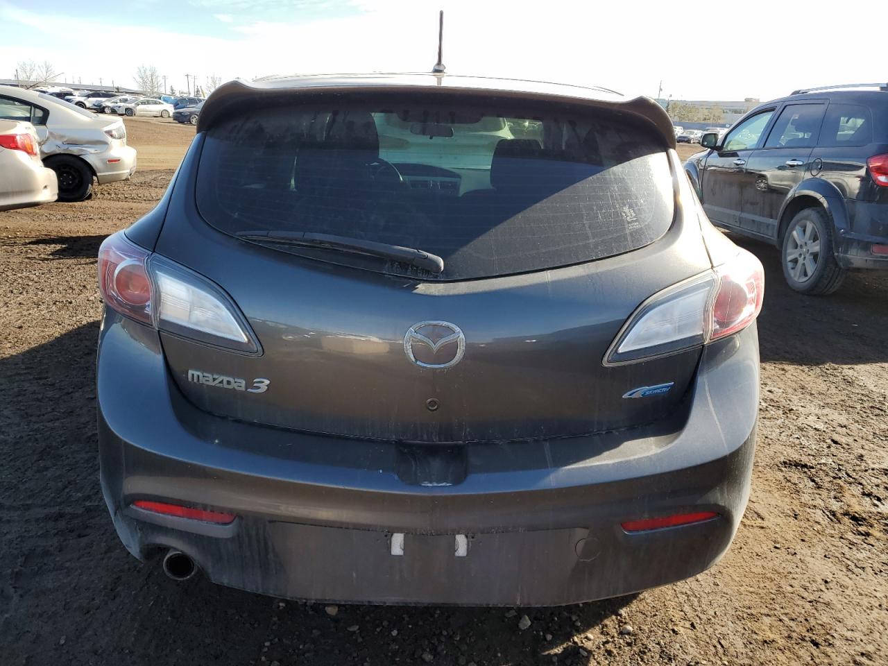 2012 Mazda 3 - Image 6
