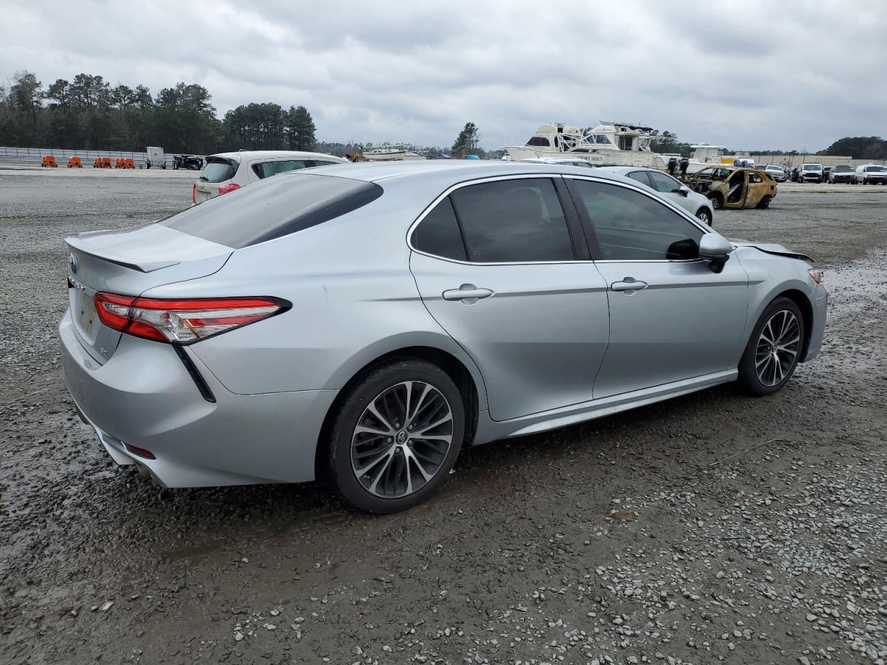 4T1B11HK5JU644729 TOYOTA CAMRY 2018