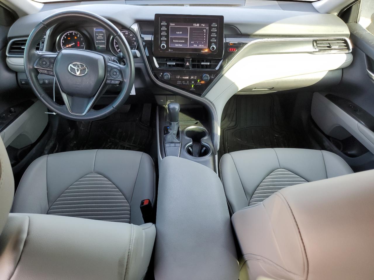 2022 Toyota Camry - Image 8