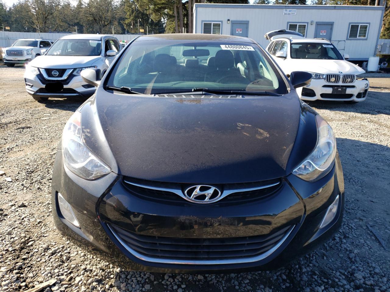 2013 Hyundai Elantra - Image 5
