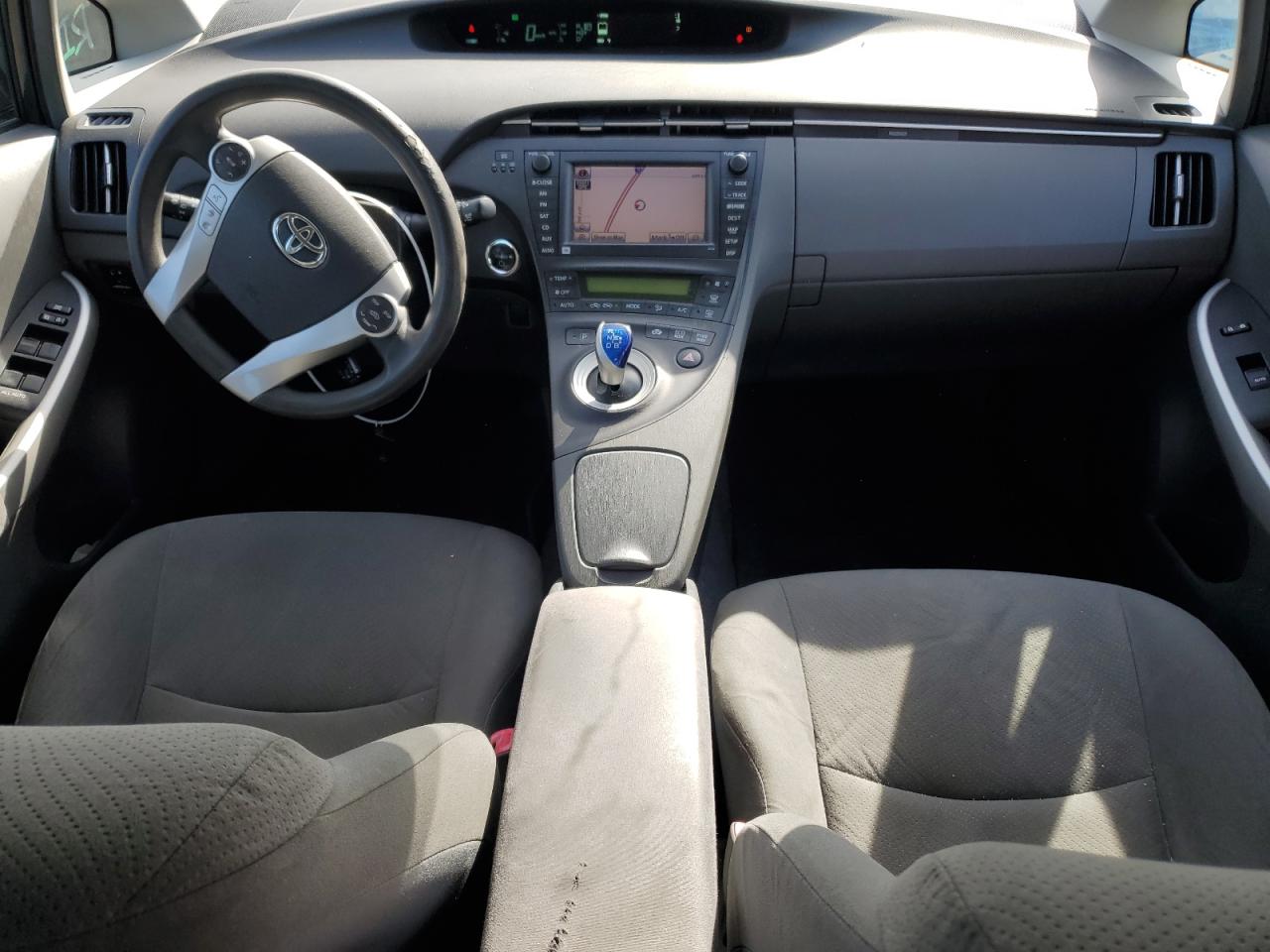 2011 Toyota Prius - Image 8