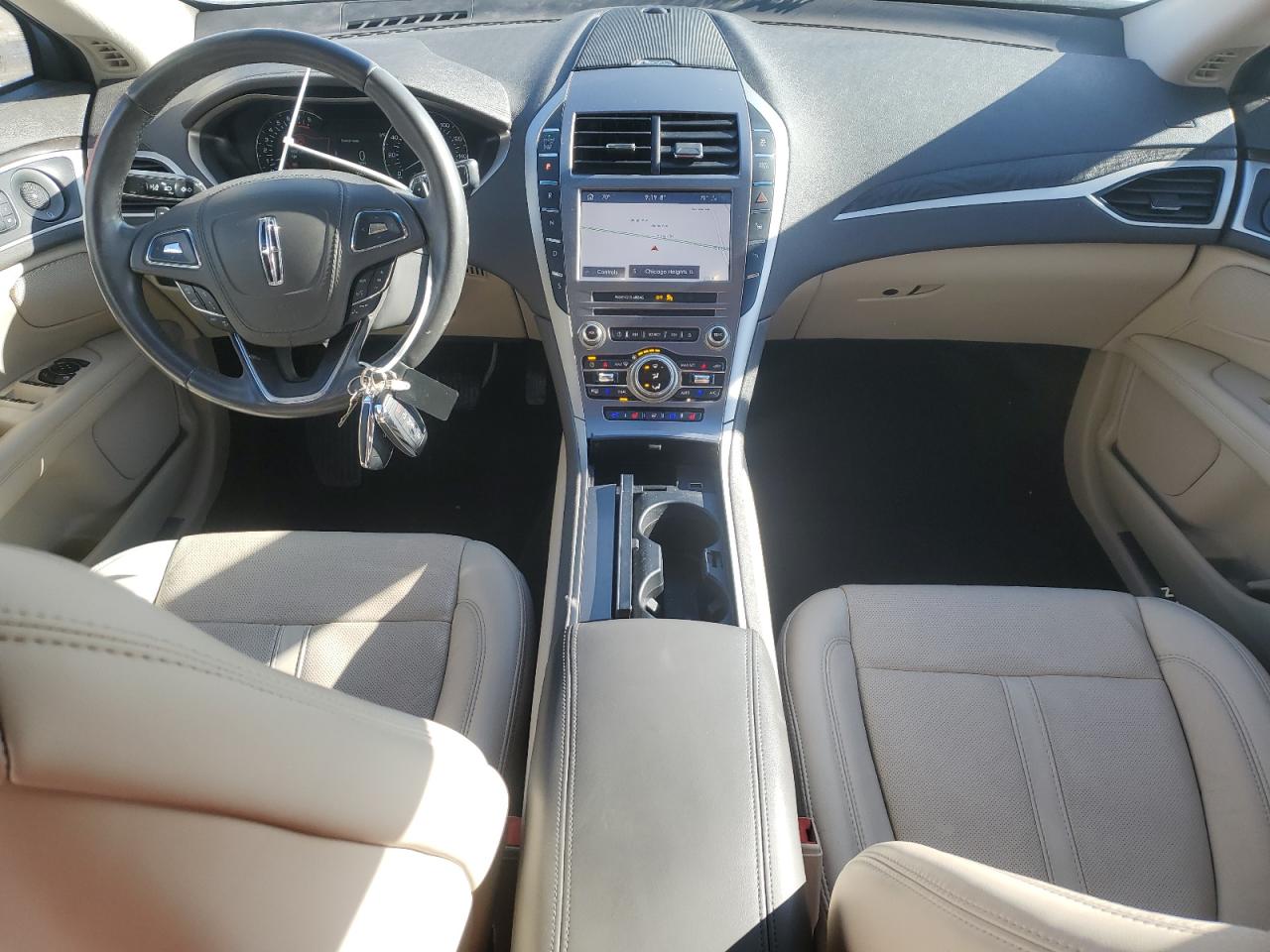 2020 Lincoln MKZ - Image 8