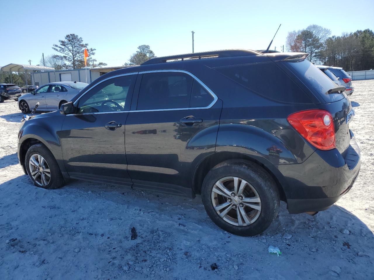 2011 Chevrolet Equinox - Image 2