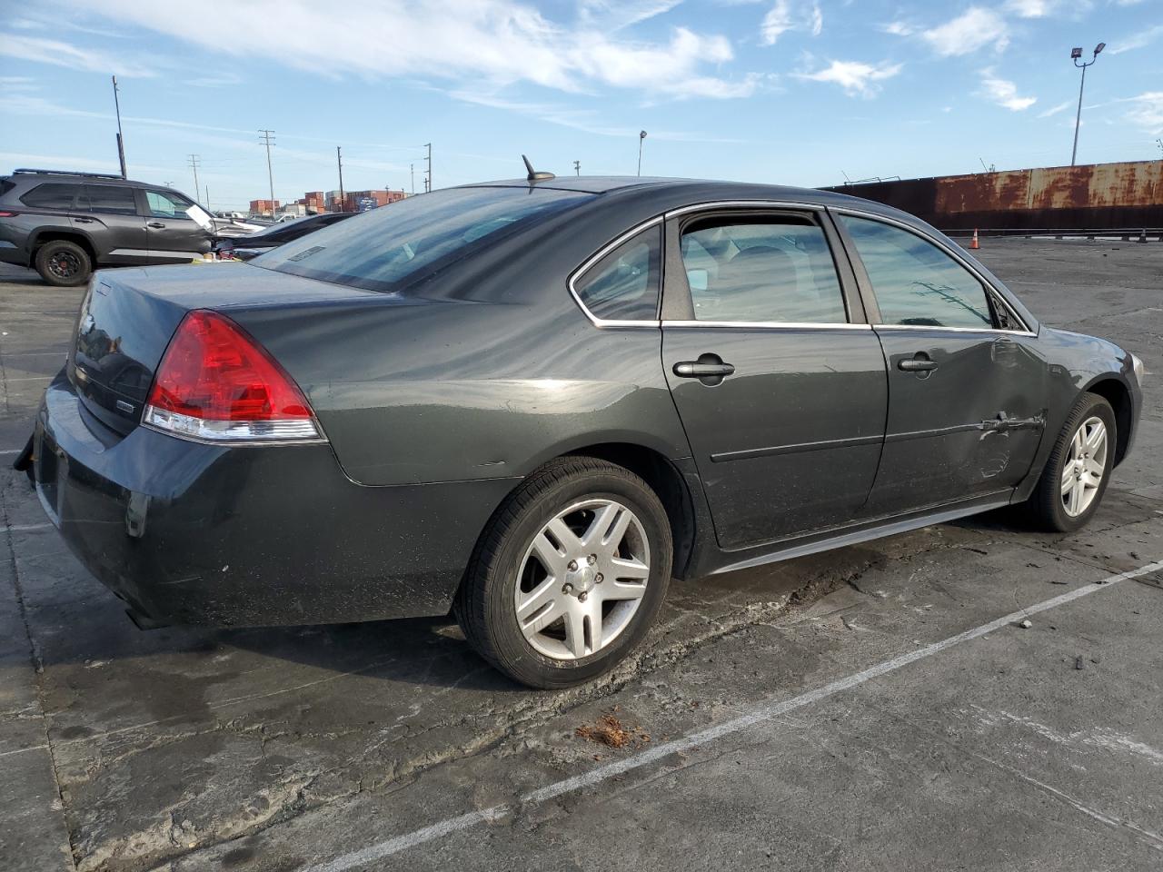 2016 Chevrolet Impala - Image 3