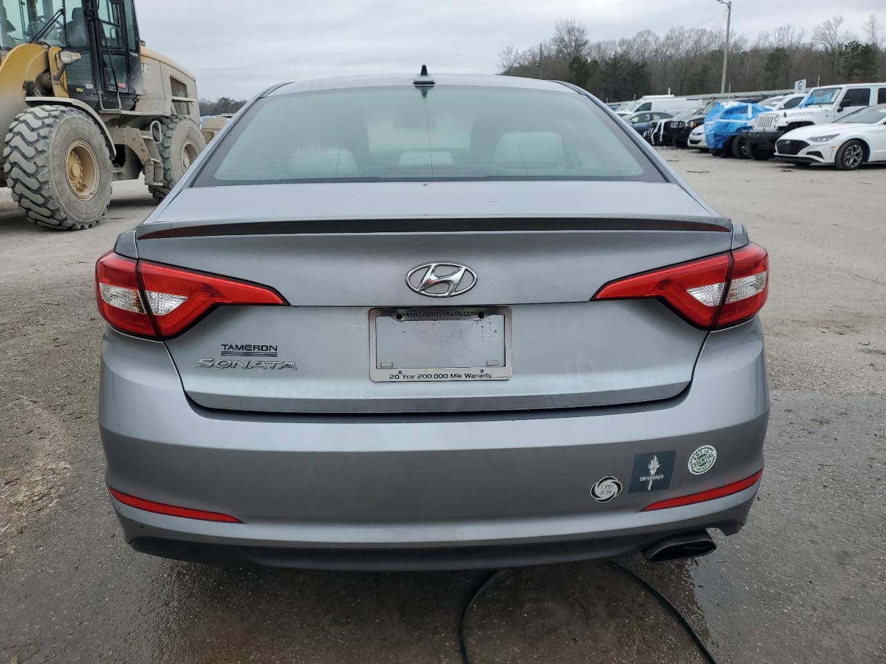 2015 Hyundai Sonata - Image 6