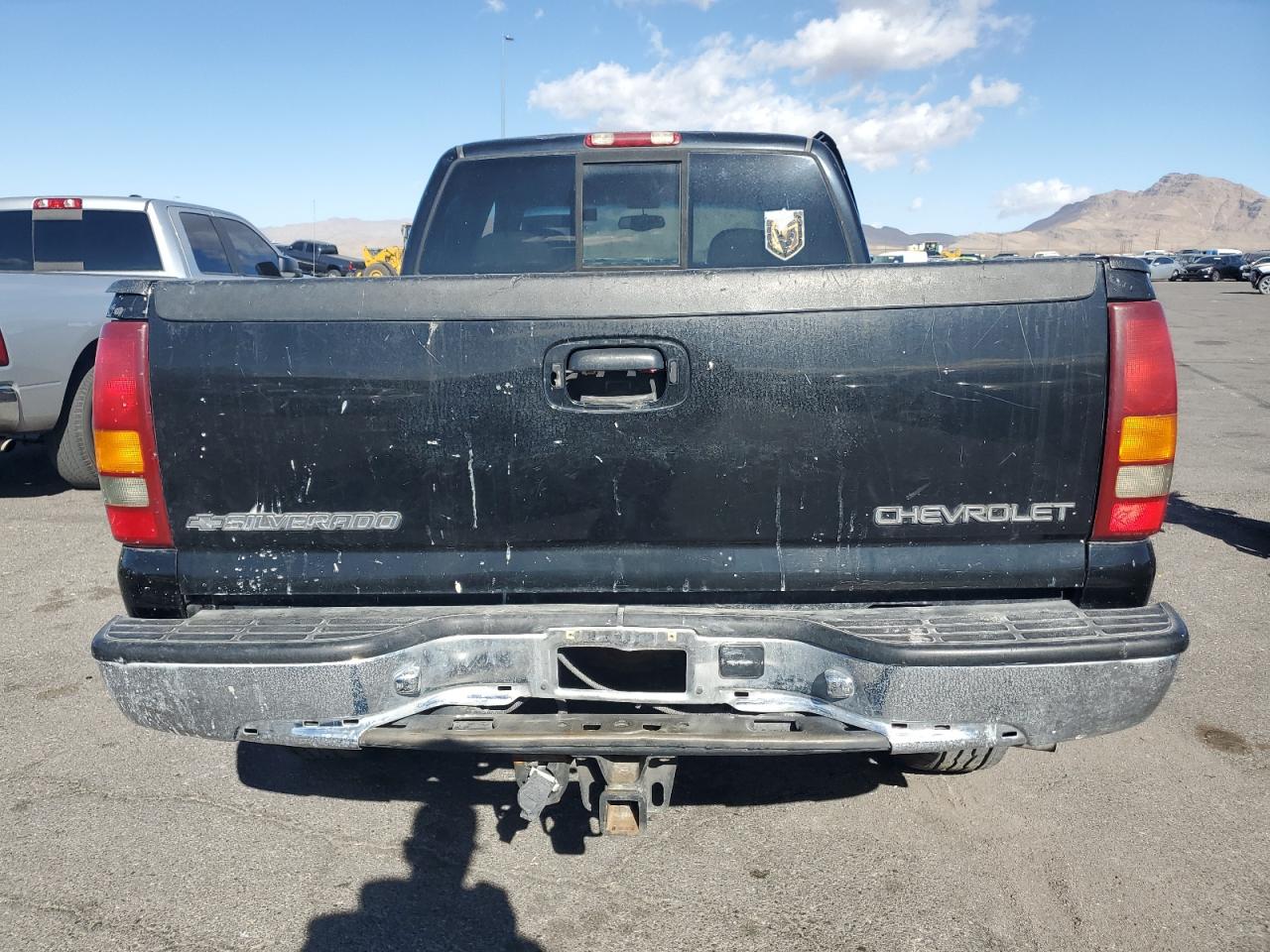 2000 Chevrolet Silverado - Image 6