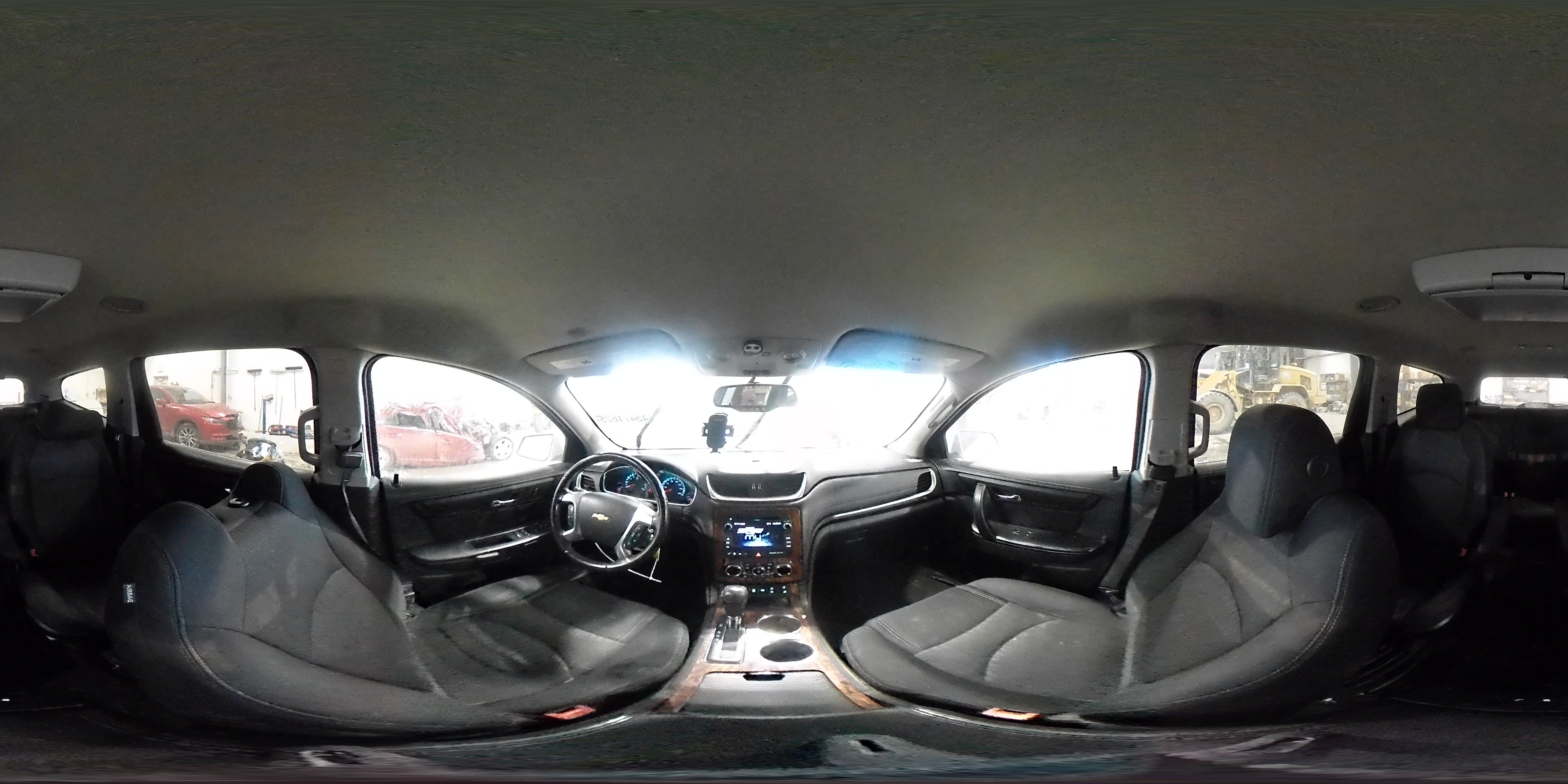 2013 Chevrolet Traverse - Image 13