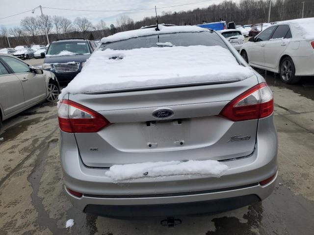  FORD FIESTA 2014 Silver