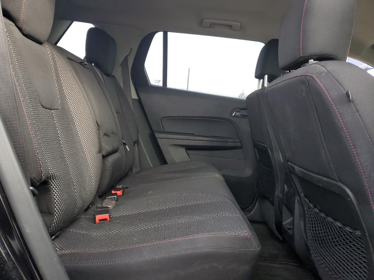 2017 GMC Terrain - Image 11