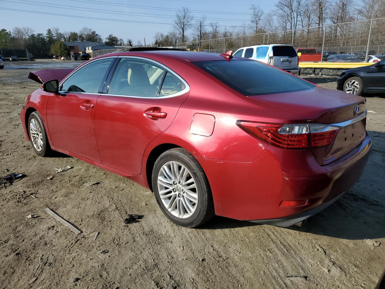 2013 Lexus ES - Image 2