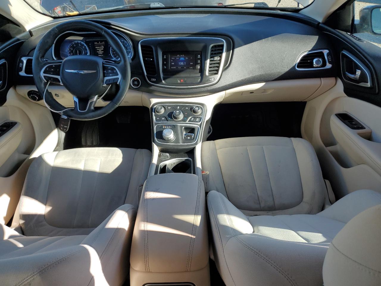 2015 Chrysler 200 - Image 8