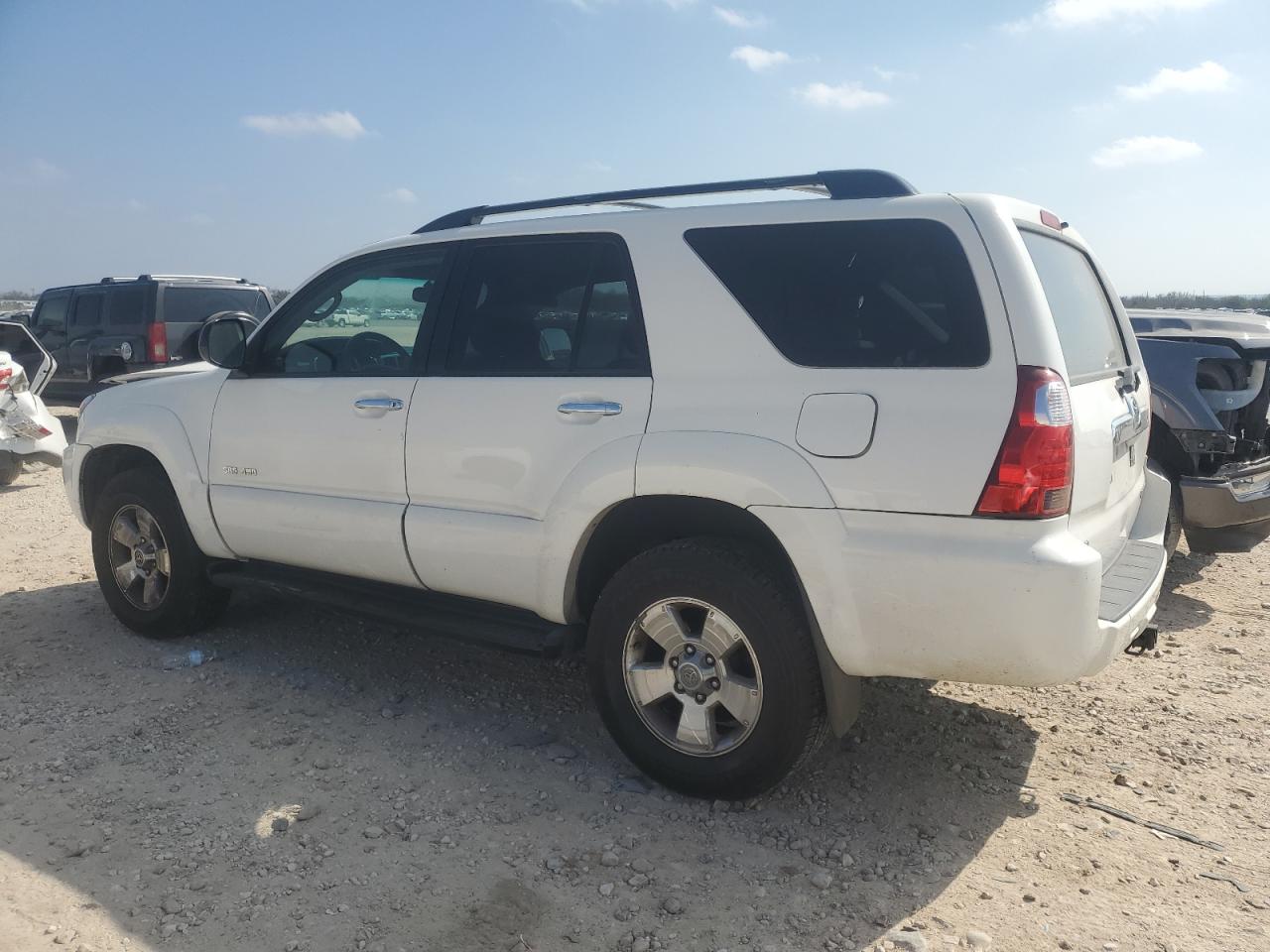 2006 Toyota 4Runner - Image 2