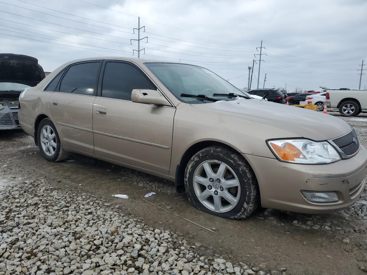 2002 Toyota Avalon - Image 4