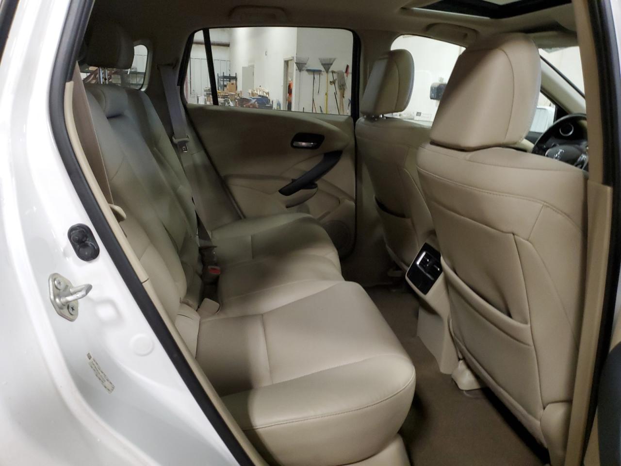 2017 Acura RDX - Image 11