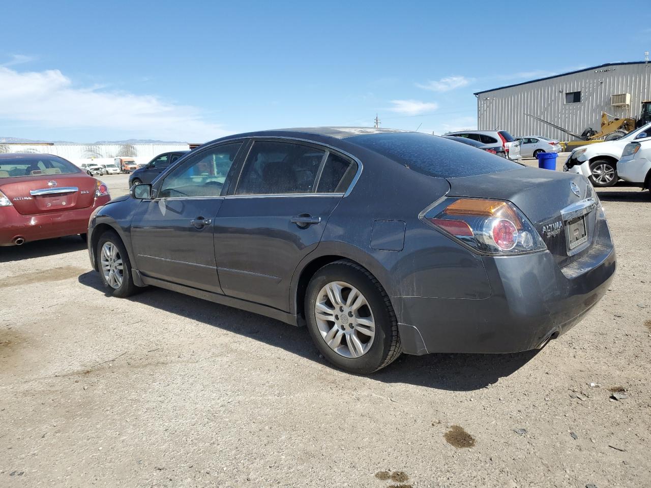 2012 Nissan Altima - Image 2