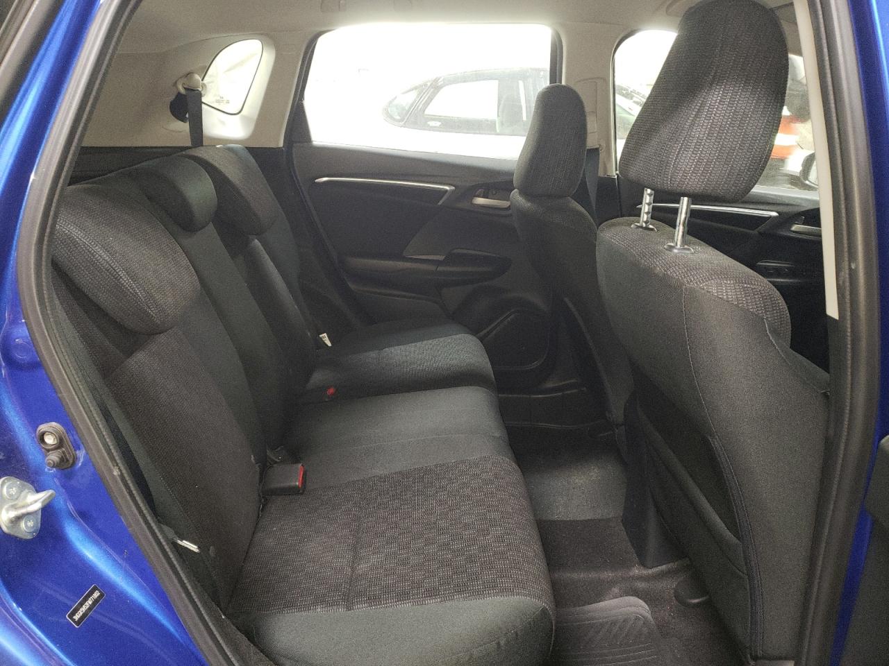 2015 Honda Fit - Image 10