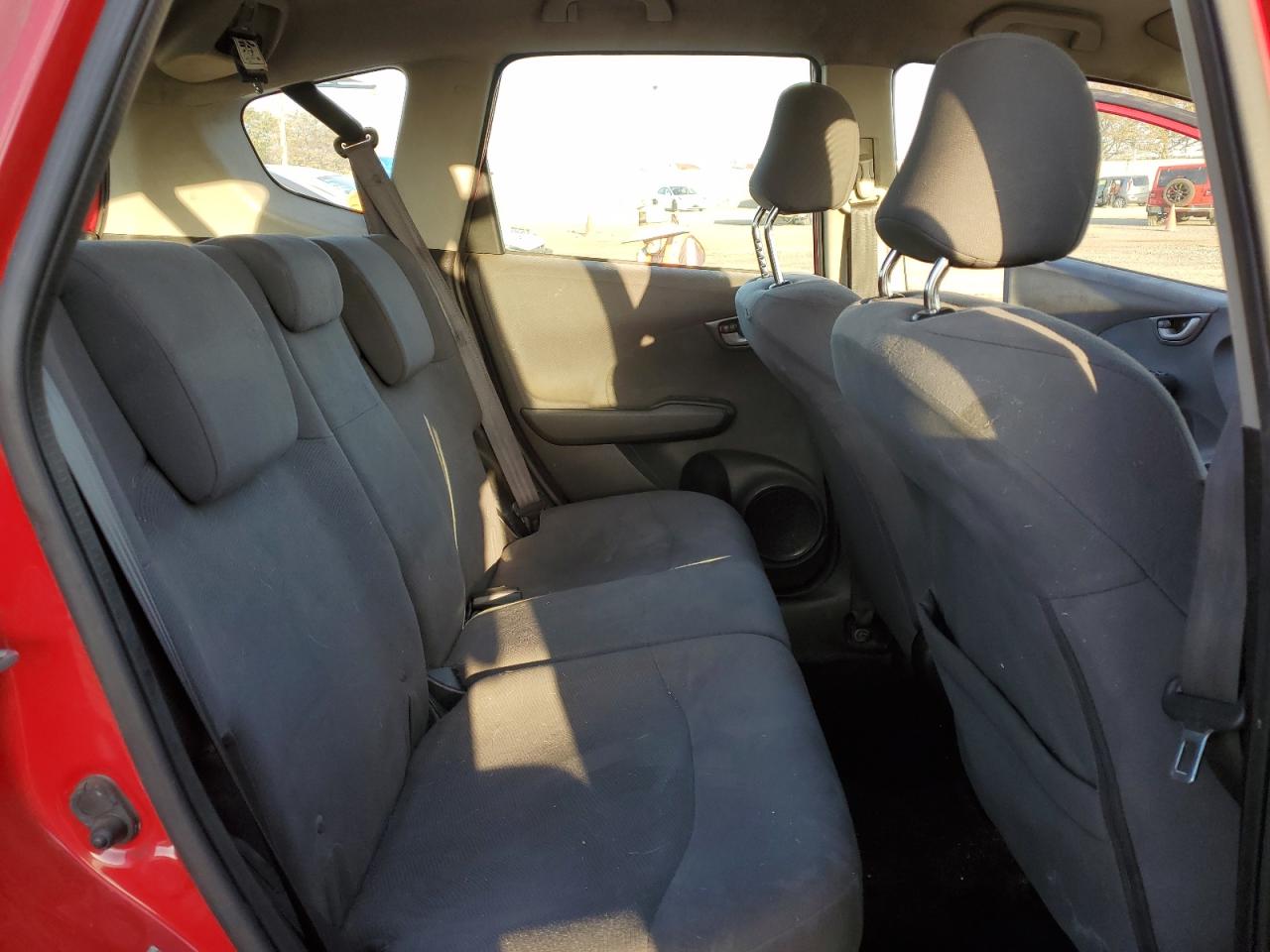 2013 Honda Fit - Image 10