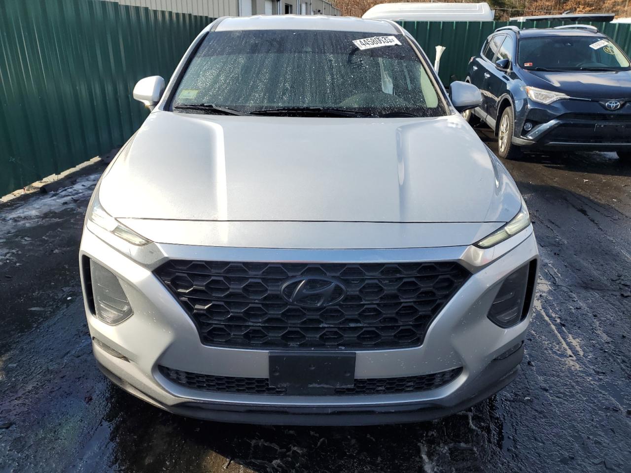 2019 Hyundai Santa Fe - Image 5