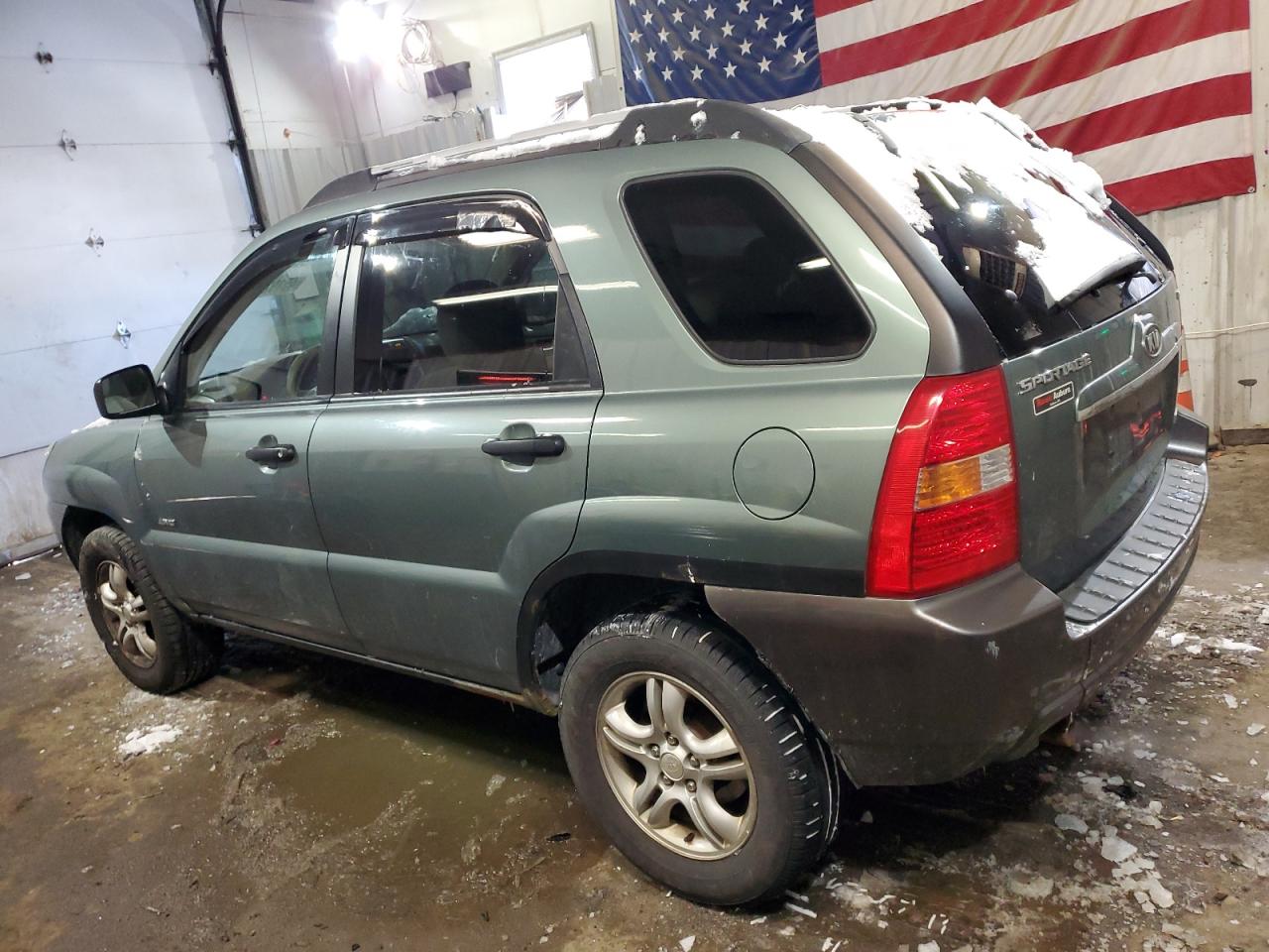 2007 Kia Sportage - Image 2