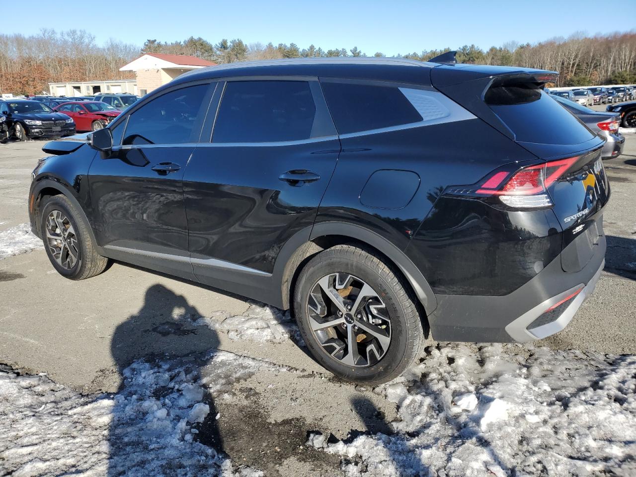 2023 Kia Sportage - Image 2