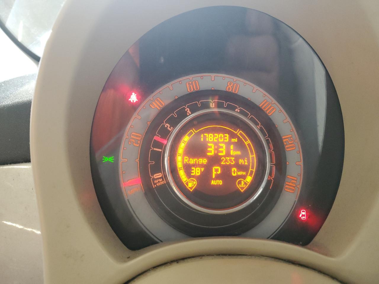 2012 Fiat 500 - Image 9