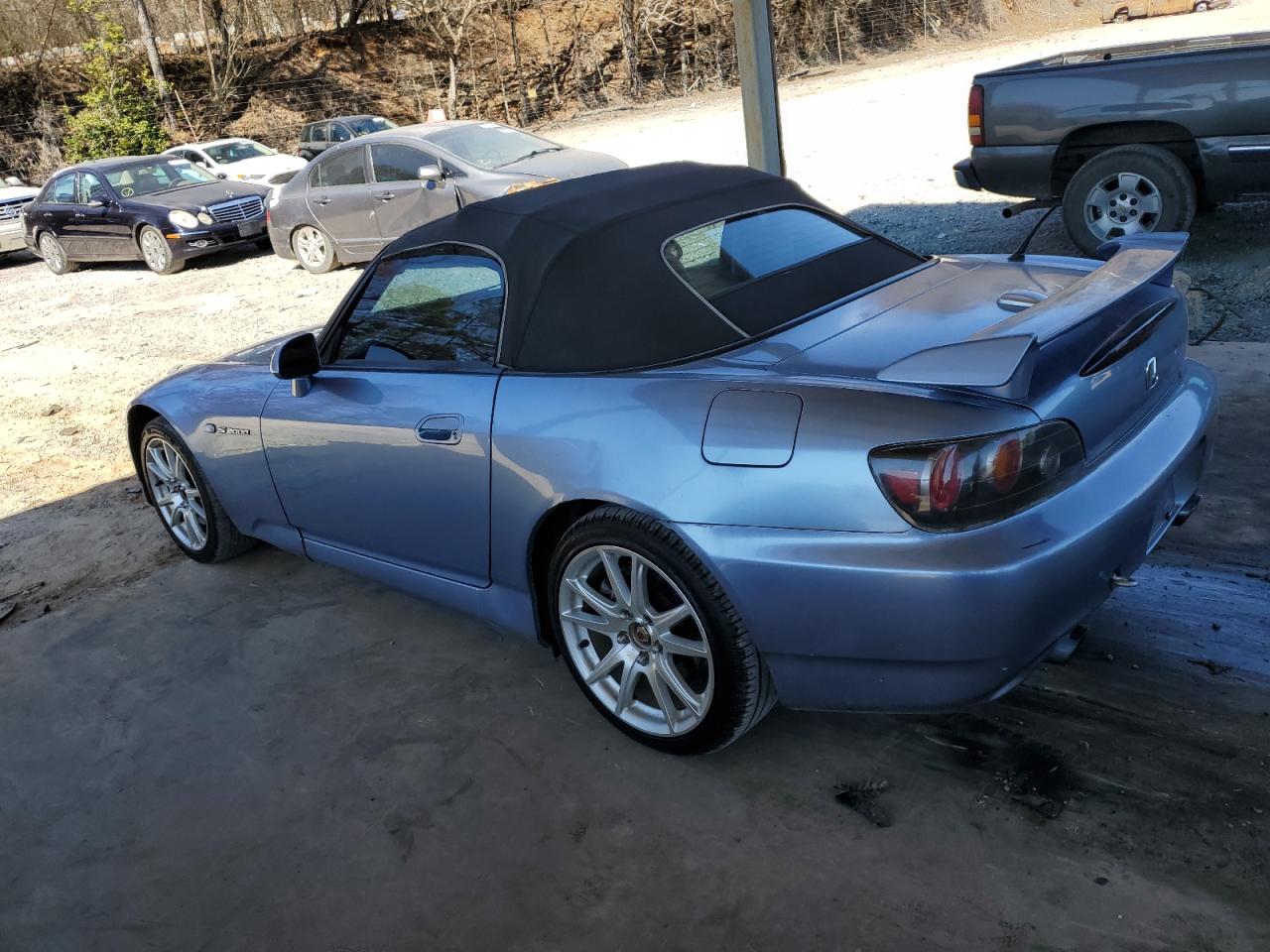 2005 Honda S2000 - Image 2