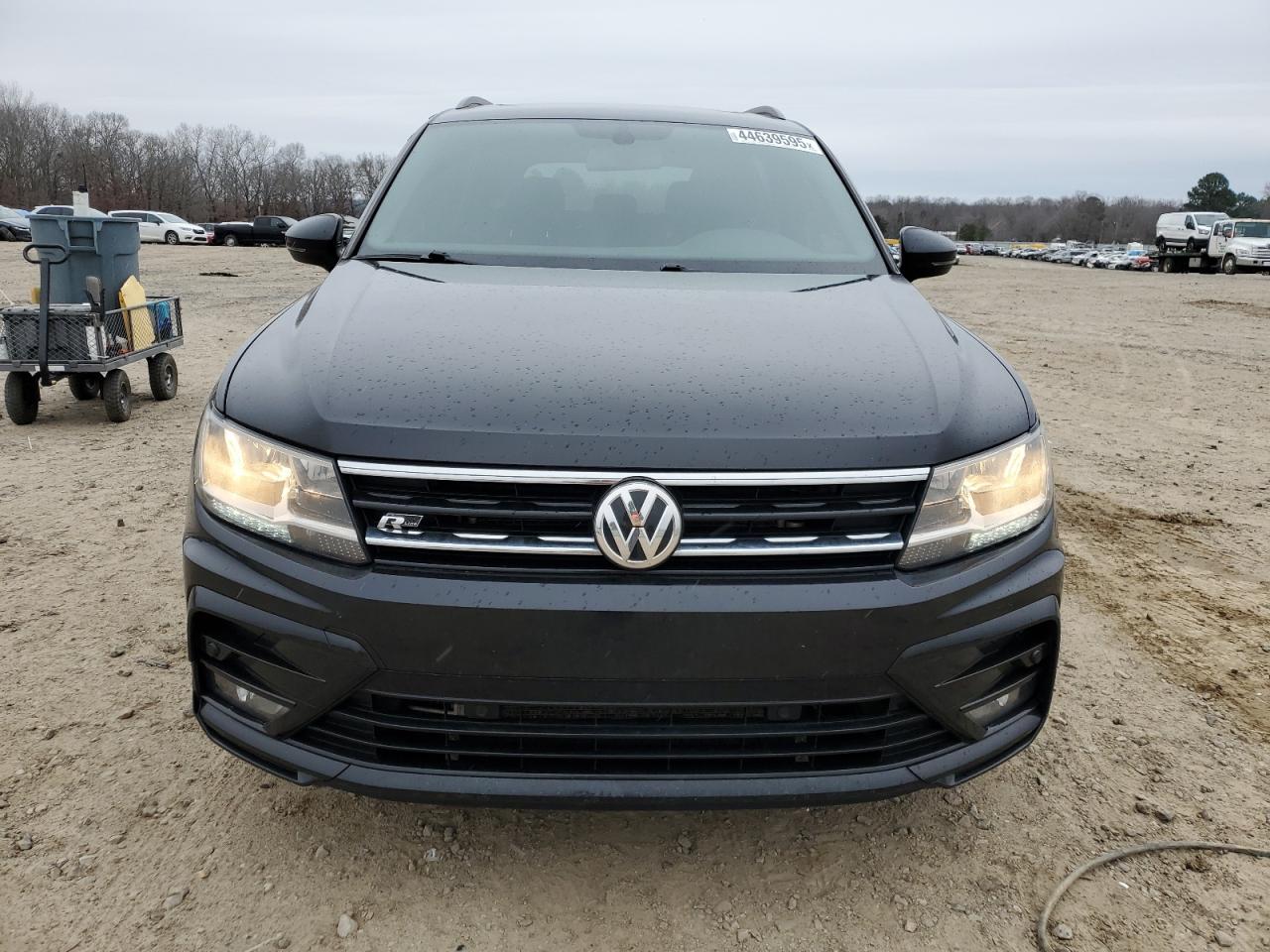 2020 Volkswagen Tiguan - Image 5
