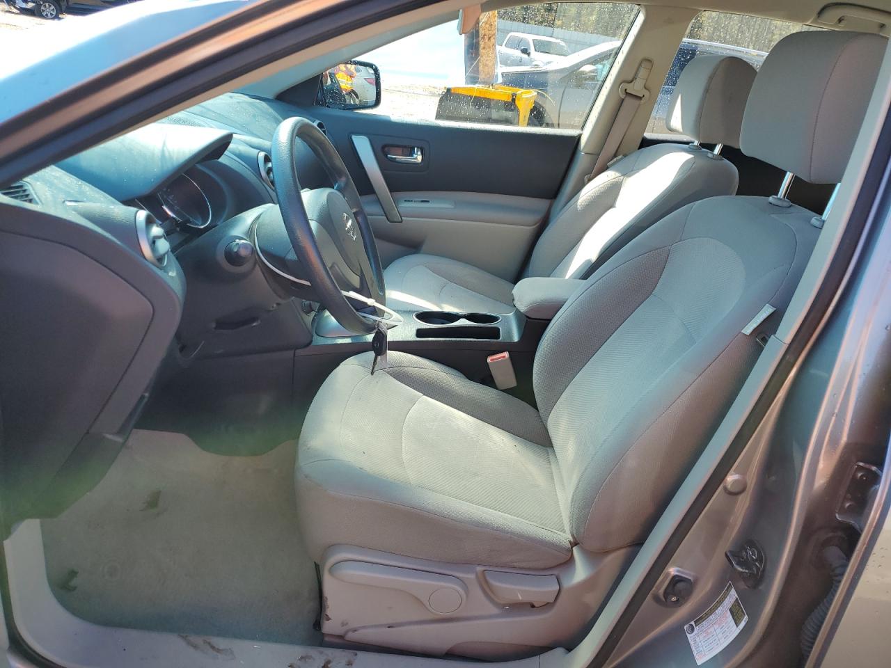 2011 Nissan Rogue - Image 7