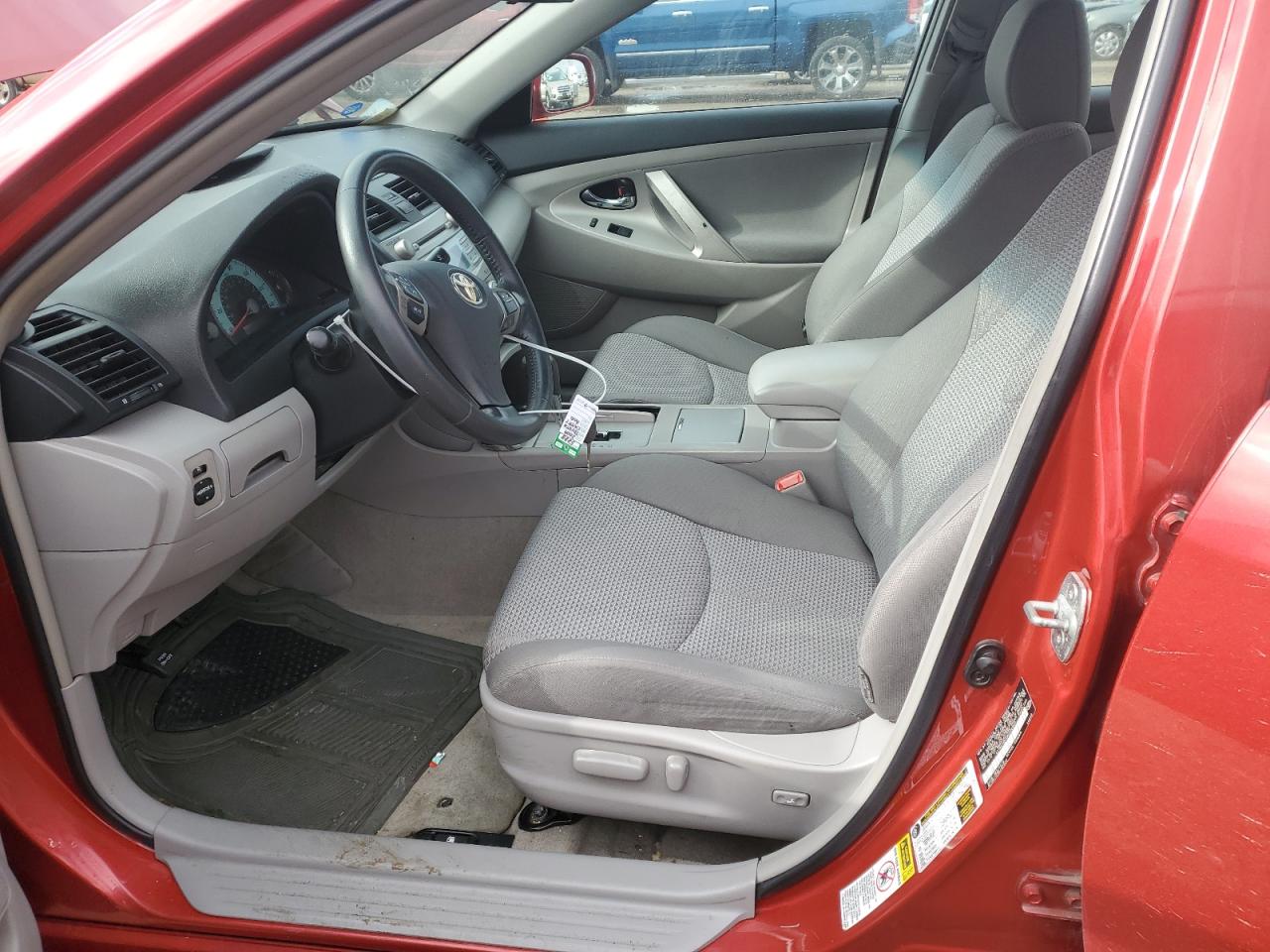 2009 Toyota Camry - Image 7