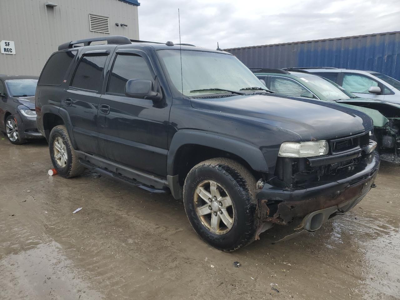 2005 Chevrolet Tahoe - Image 4