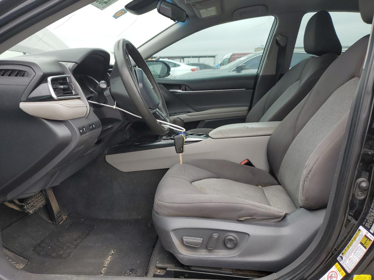 4T1B11HK3JU617996 TOYOTA CAMRY 2018