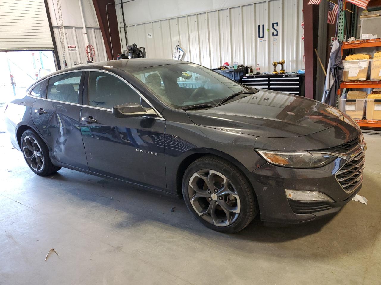 2023 Chevrolet Malibu - Image 4