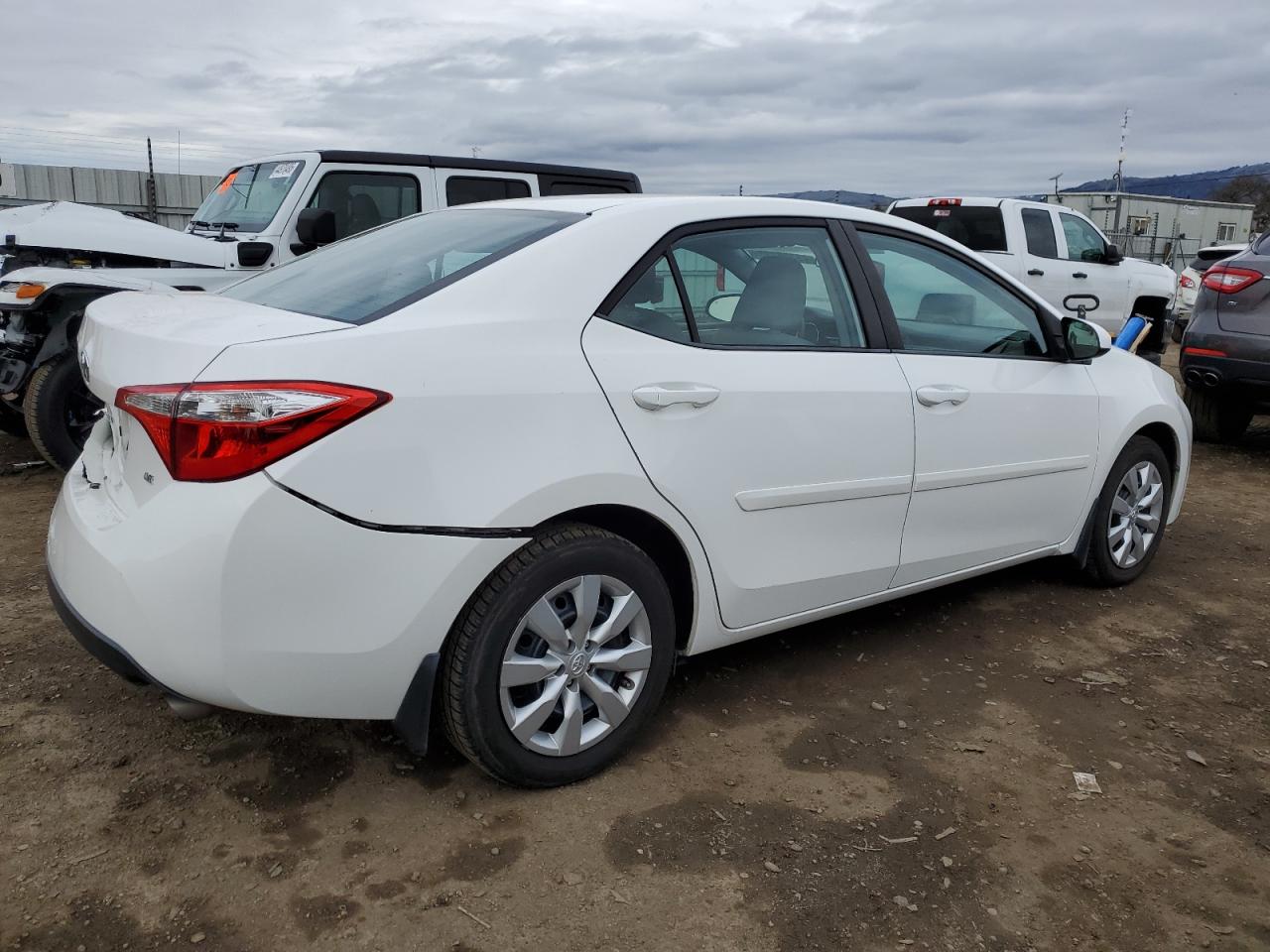 2015 Toyota Corolla - Image 3