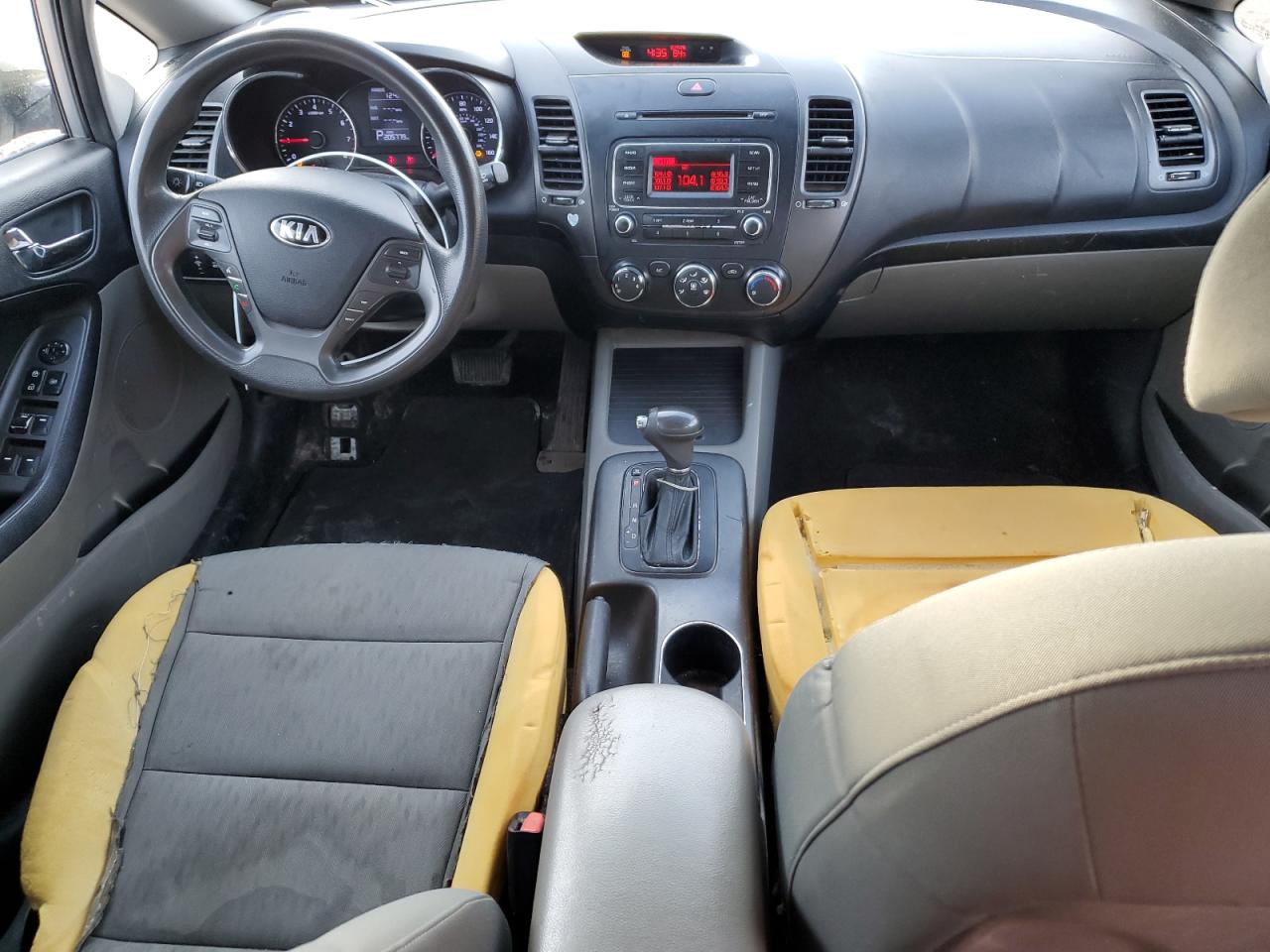 2014 Kia Forte - Image 8