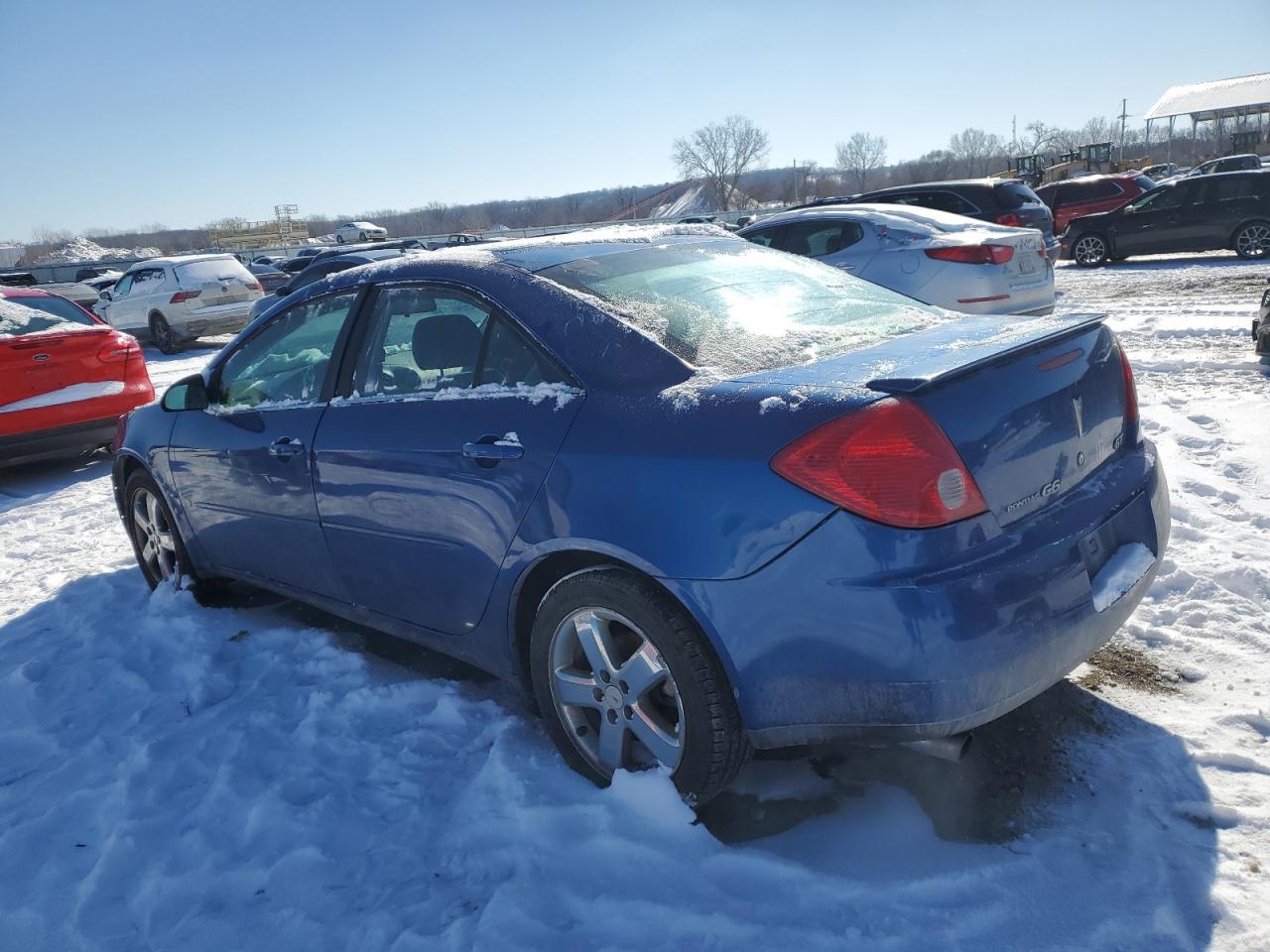 2007 Pontiac G6 - Image 2