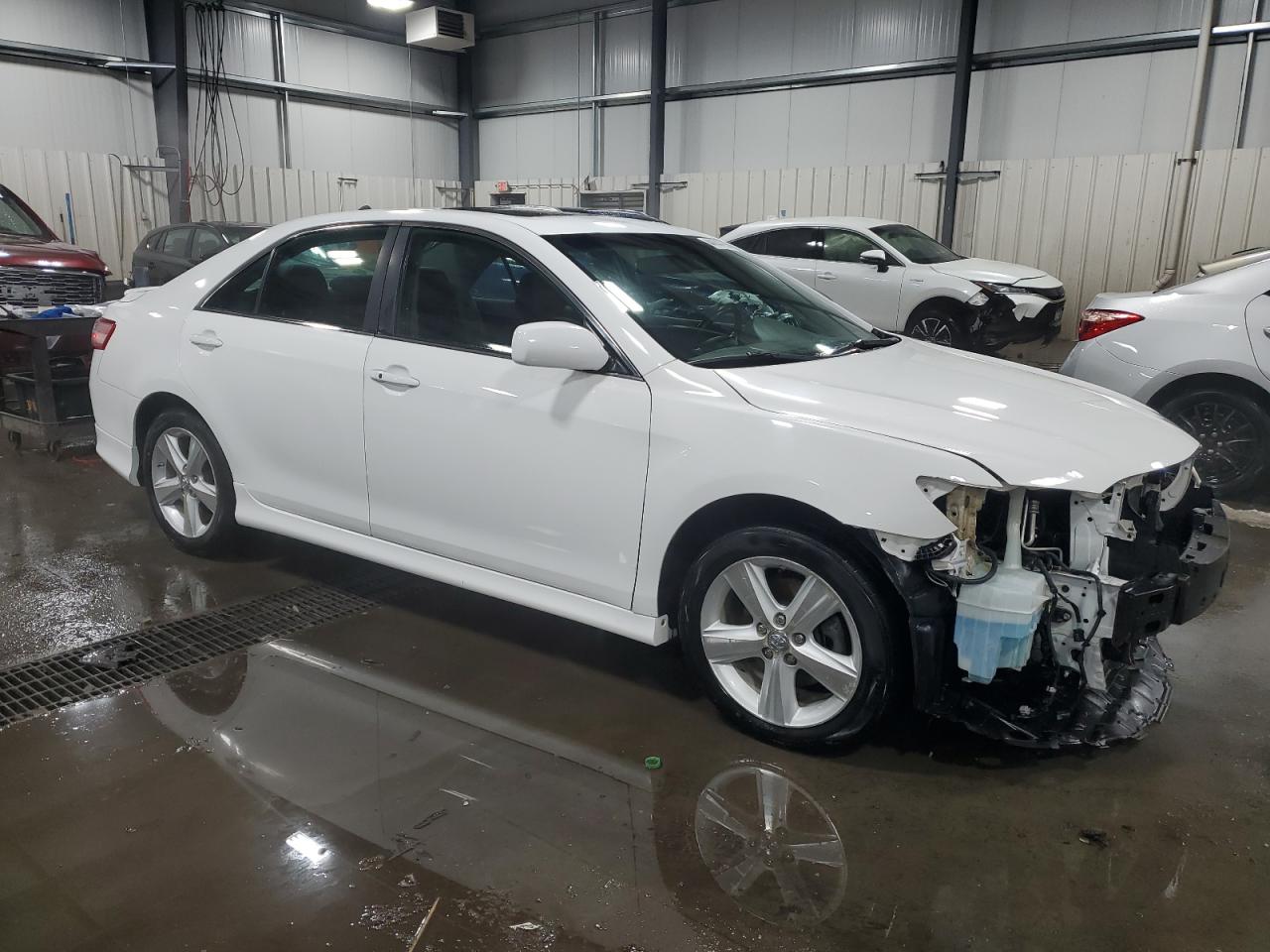 2011 Toyota Camry - Image 4