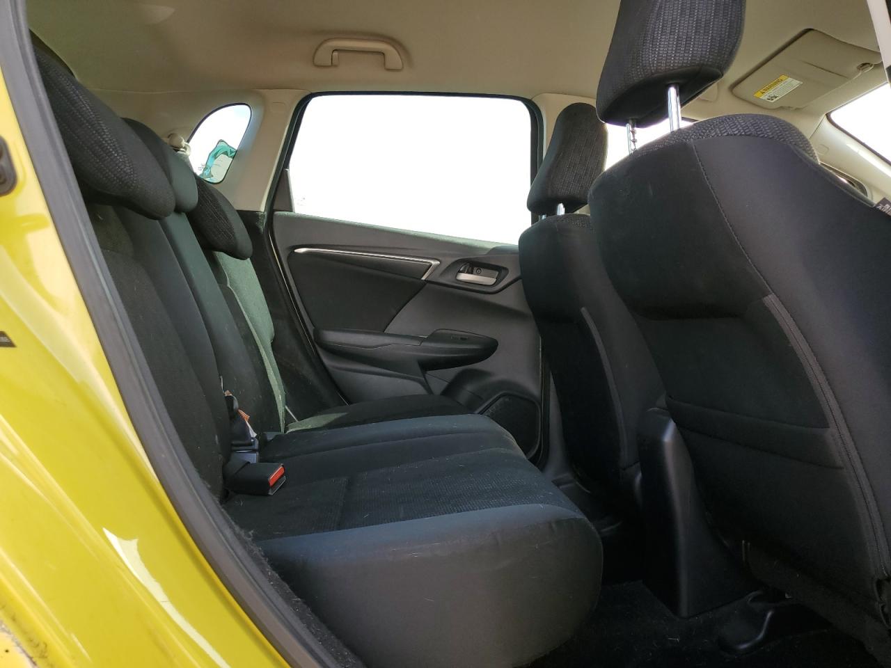 2015 Honda Fit - Image 10
