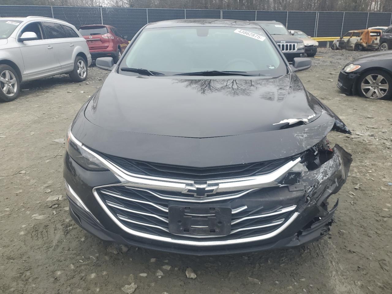2022 Chevrolet Malibu - Image 5